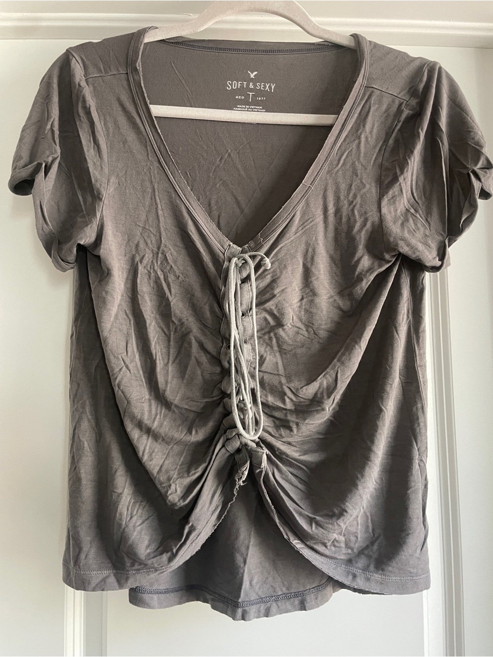American Eagle Outfitters Gray Lace-Up Ruched V-Neck Short Sleeve Top Y2K Size M